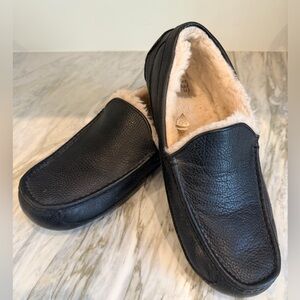 UGG Men's Ascot Leather Black Slippers Loafers size 11